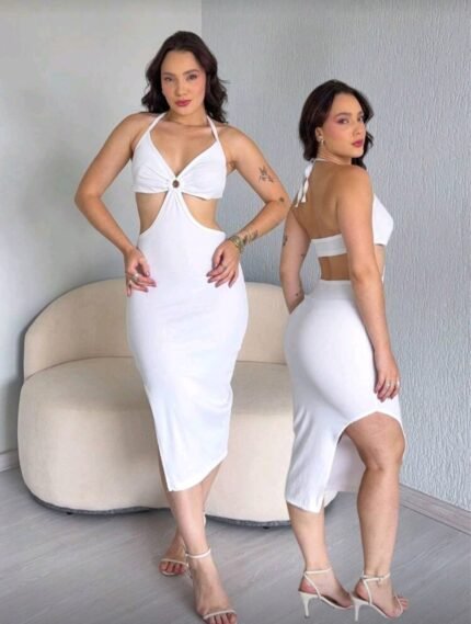 Vestido branco decotado