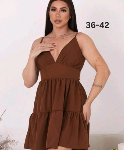 Vestido marrom terra decote